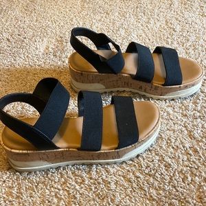 Universal Thread Strappy Sandals